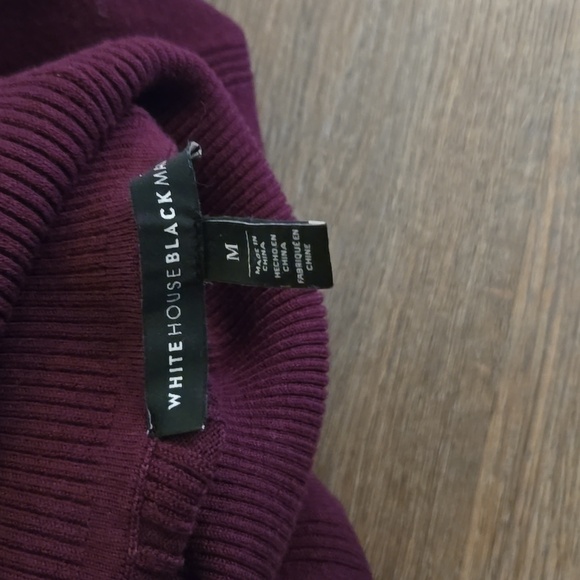 White House Black Market Turtleneck Sweater - Picture 4 of 9